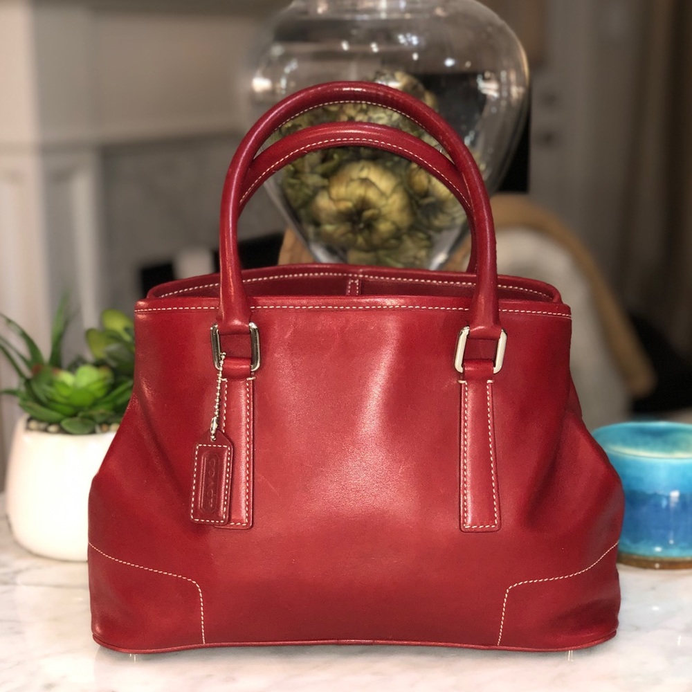 Coach smooth red leather satchel great condition😎